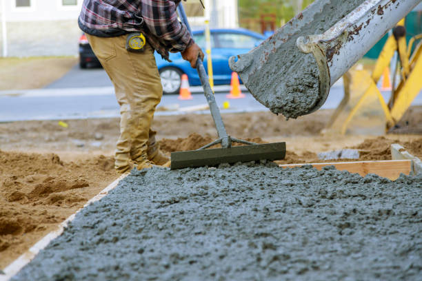 Best Concrete Sealing and Maintenance in Simonton Lake, IN